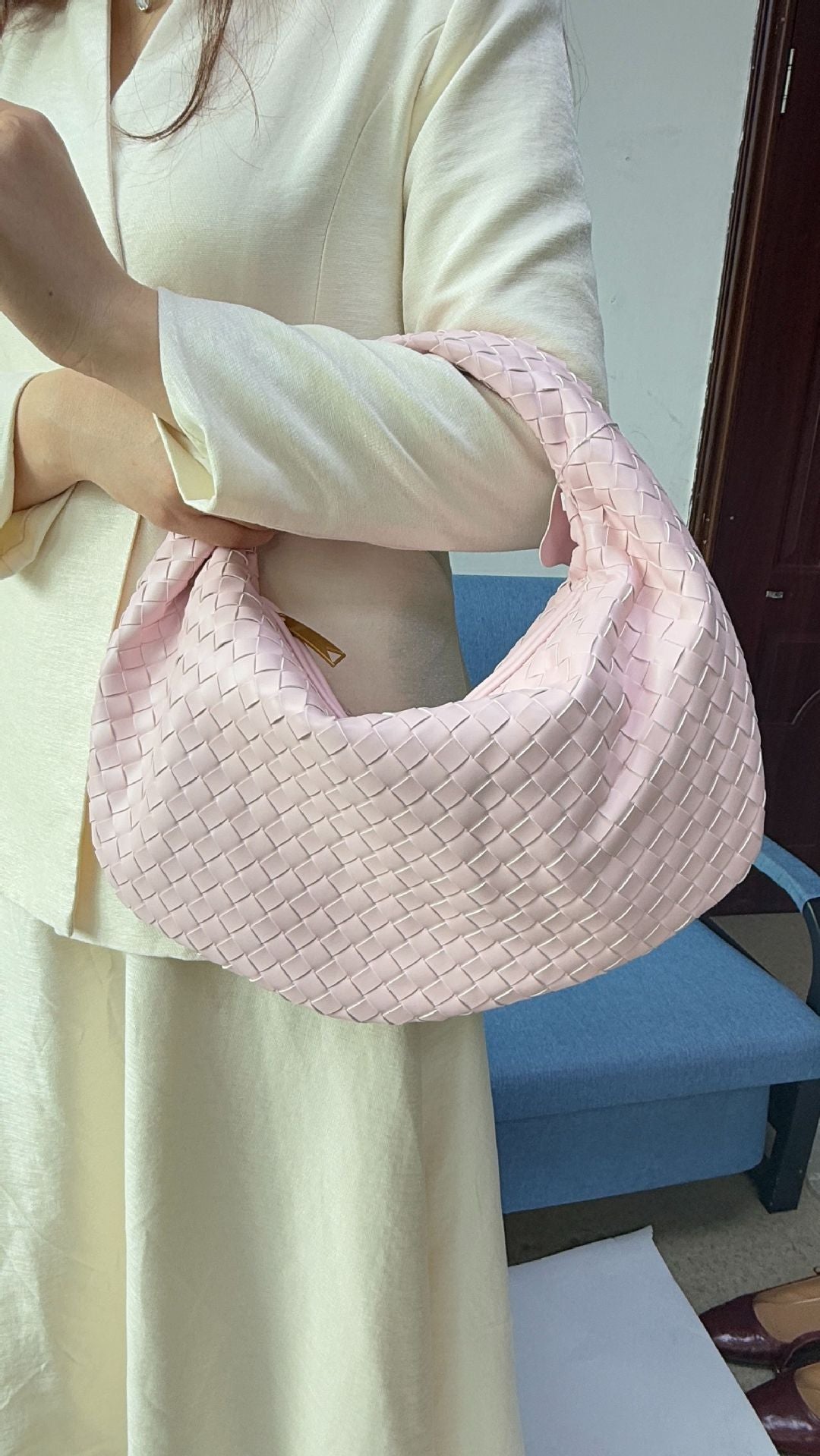 Large Size Women’s Tote Bag – Stylish PU Leather, Zipper Closure, Multiple Colors, Casual Everyday Use, Spacious with Interior Compartments