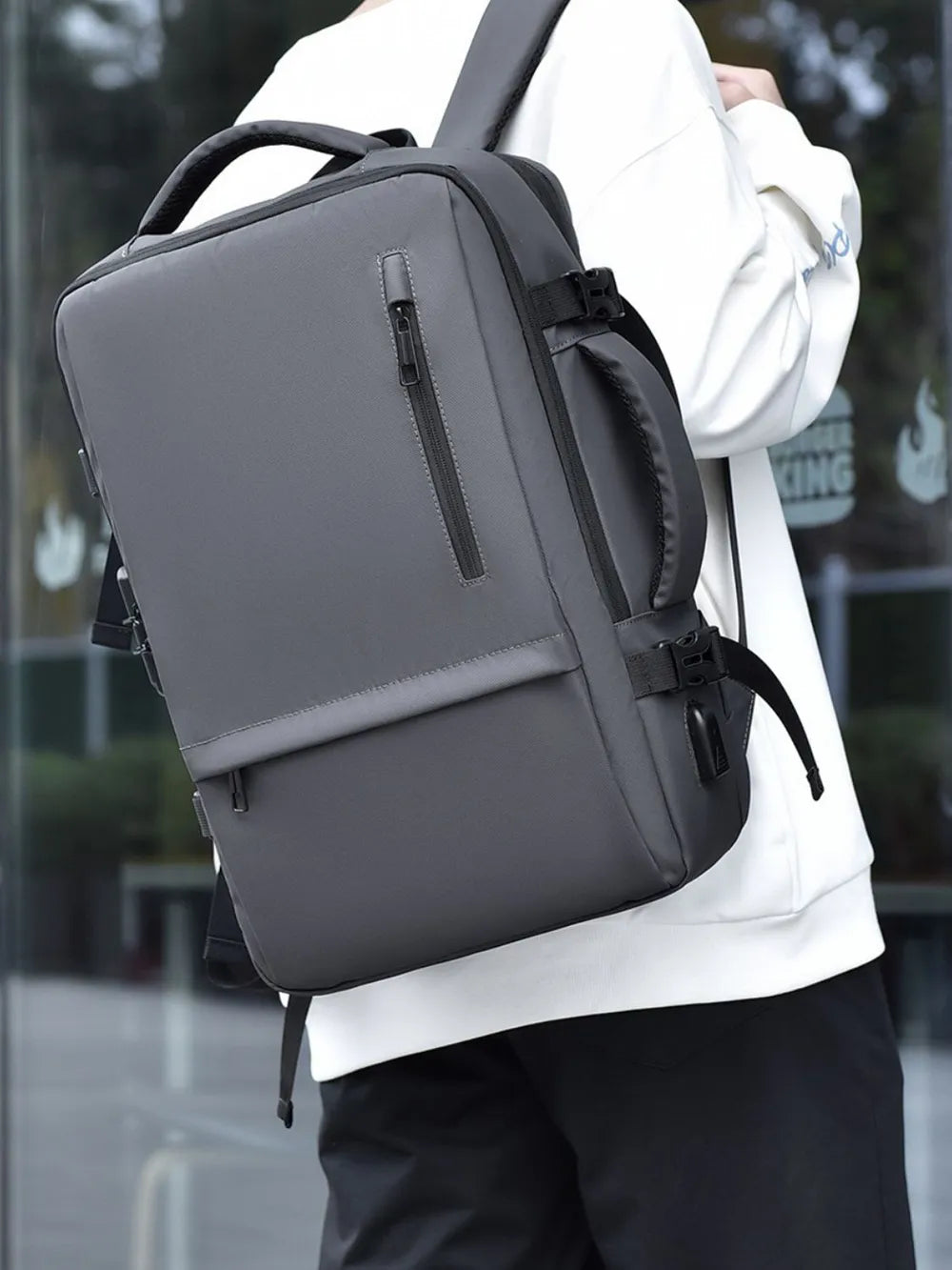 Multi‑Pocket Nylon Travel Backpack with Adjustable Padded Straps – 15″ Laptop Sleeve, Zippered Compartments, Water‑Resistant & Unisex