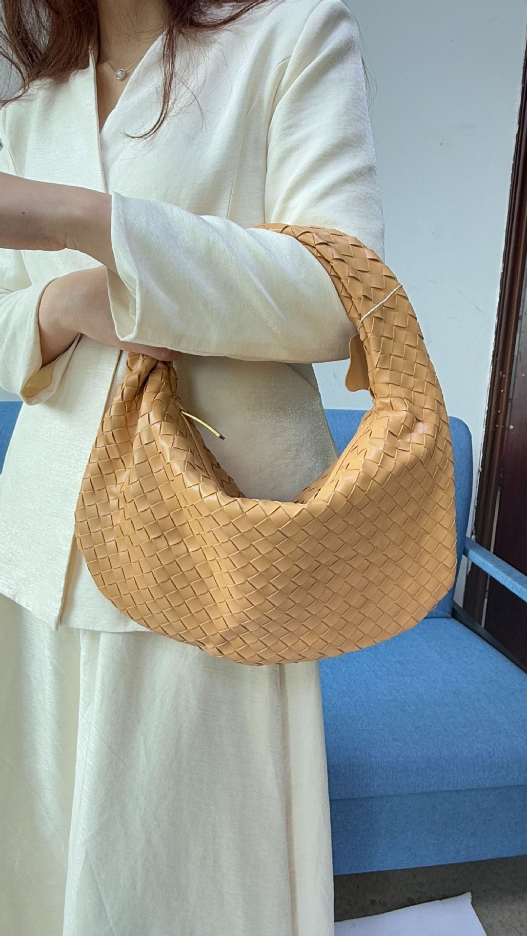 Large Size Women’s Tote Bag – Stylish PU Leather, Zipper Closure, Multiple Colors, Casual Everyday Use, Spacious with Interior Compartments