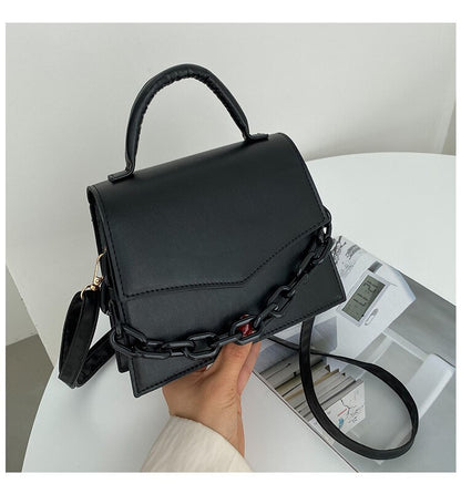 New Chain Shoulder Bag for Women – Designer Handbags, Solid Color Crossbody & Handbag with Flap Closure, Fashionable PU Material