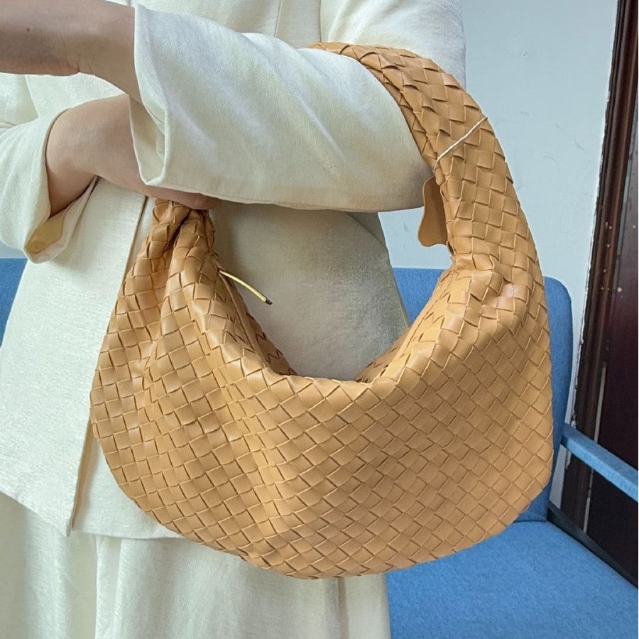 Large Size Women’s Tote Bag – Stylish PU Leather, Zipper Closure, Multiple Colors, Casual Everyday Use, Spacious with Interior Compartments